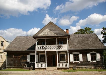 Tour to Rumšiškės Museum of Folk Art